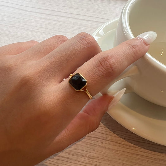 Midnight Onyx Ring – Quiet Strength