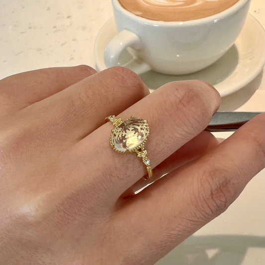 Champagne Quartz Ring – Whispering Light