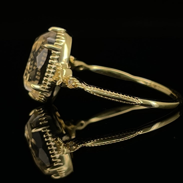 Champagne Quartz Ring – Whispering Light