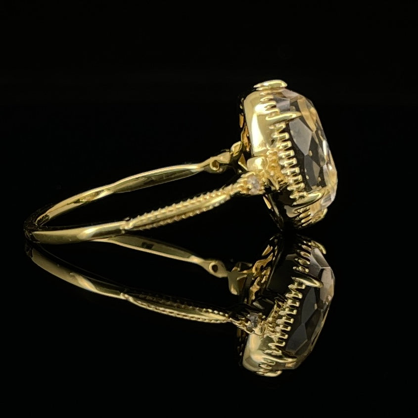 Champagne Quartz Ring – Whispering Light