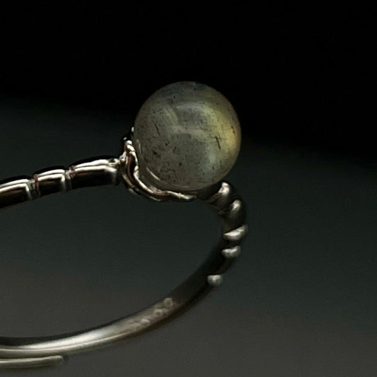 Silver Labradorite Ring – Soul Anchor