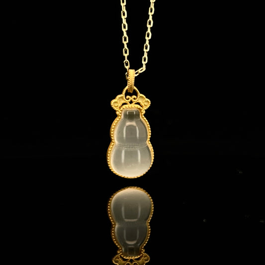 Chalcedony Necklace – Subtle Support