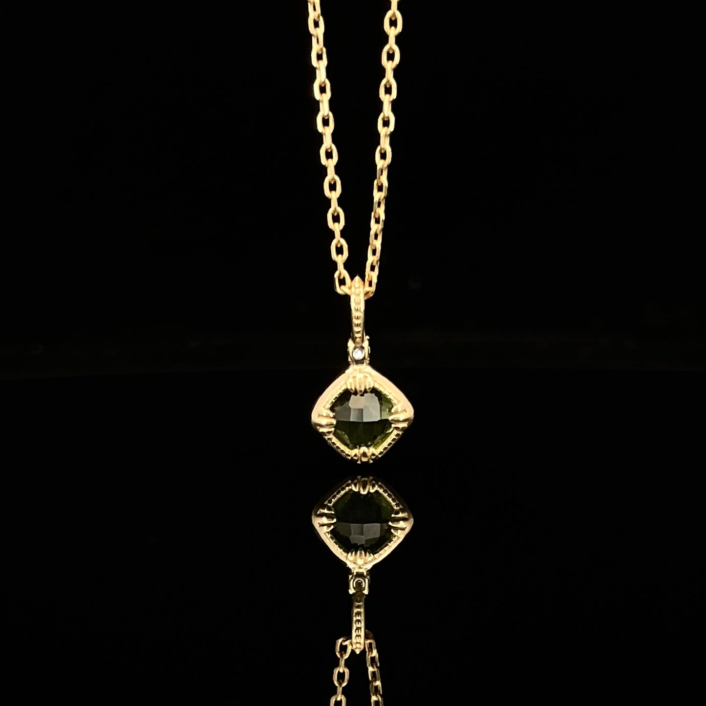 Peridot & Zircon Pendant Necklace – Serene Brilliance