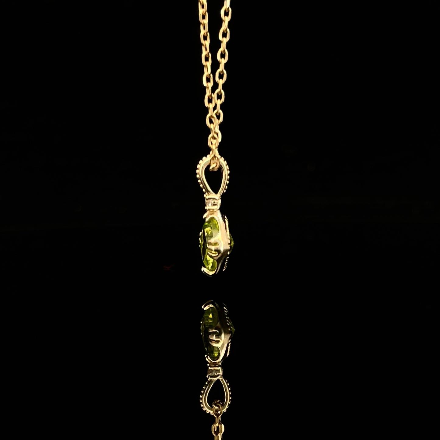 Peridot & Zircon Pendant Necklace – Serene Brilliance