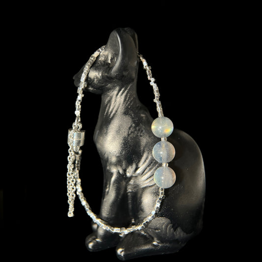 Gray Moonstone Bracelet - Light of Intuition